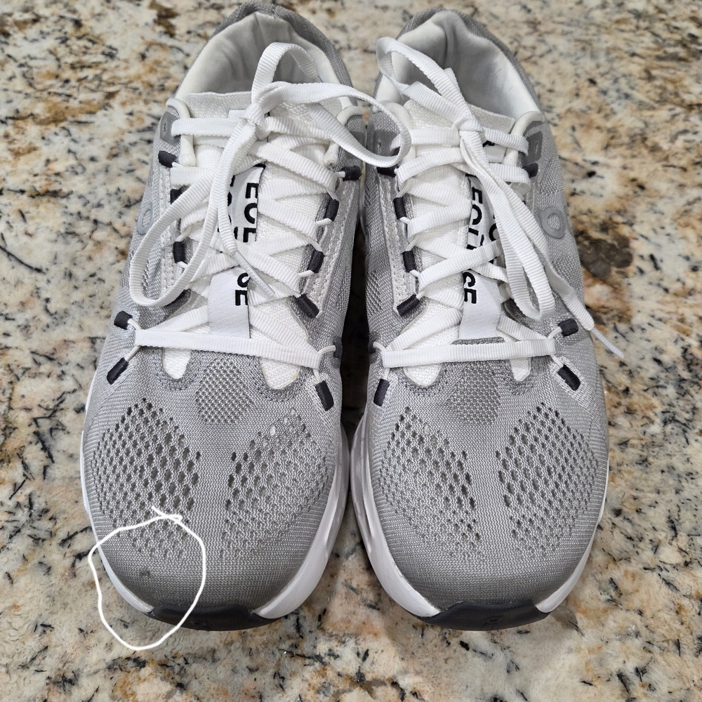 On Cloudeclipse Textile Trainer Women's Sneakers Size 9.5 - Picture 3 of 12